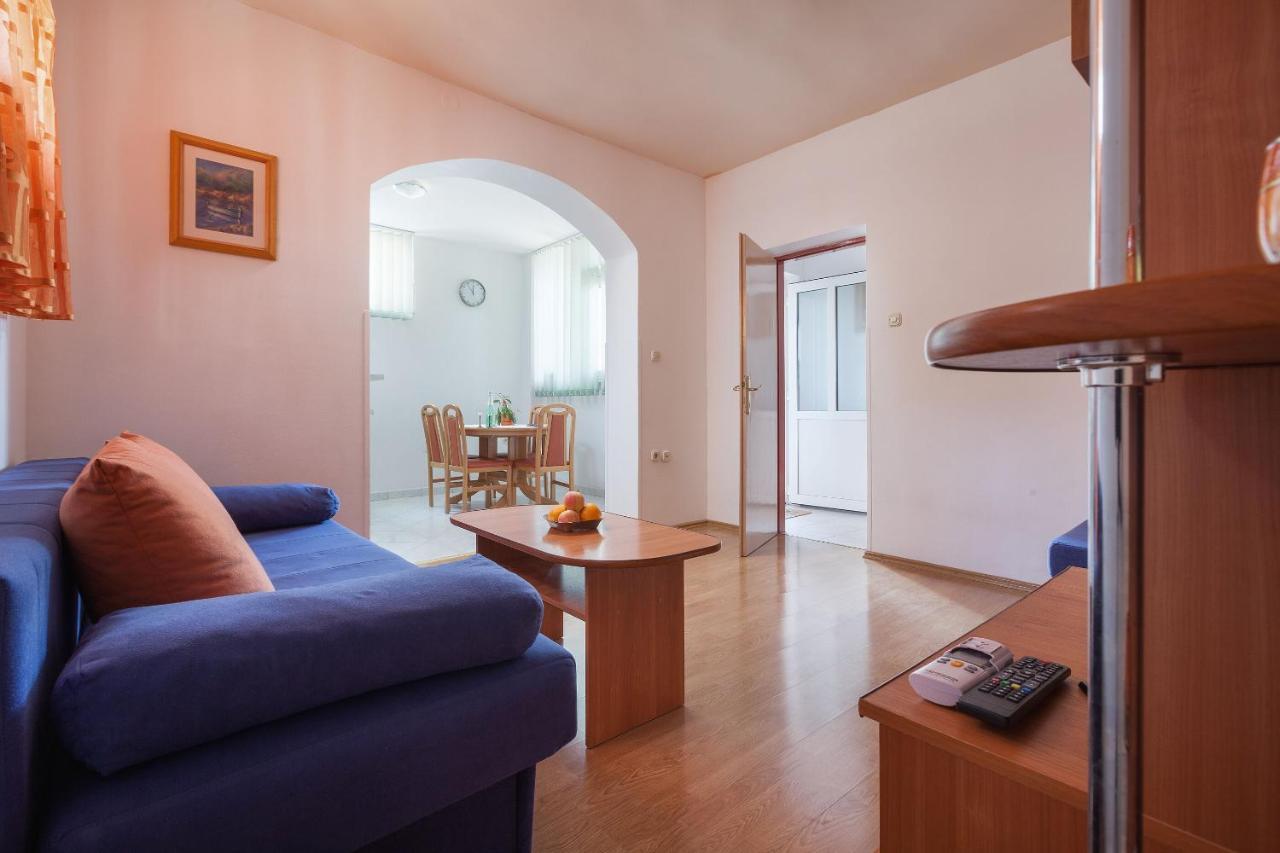 Apartments Dragan Baska Voda Exterior photo