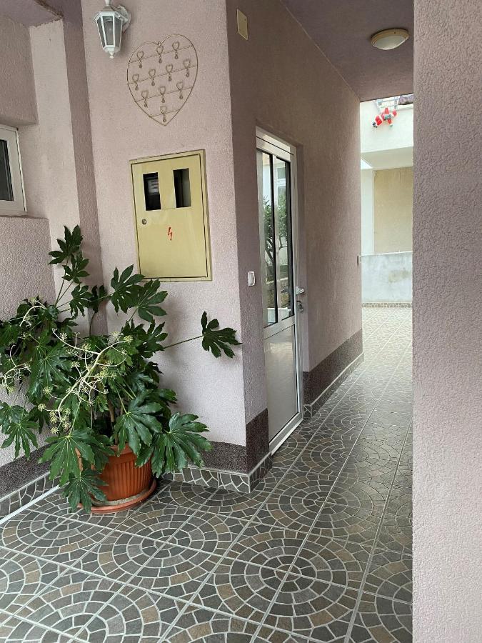 Apartments Dragan Baska Voda Exterior photo