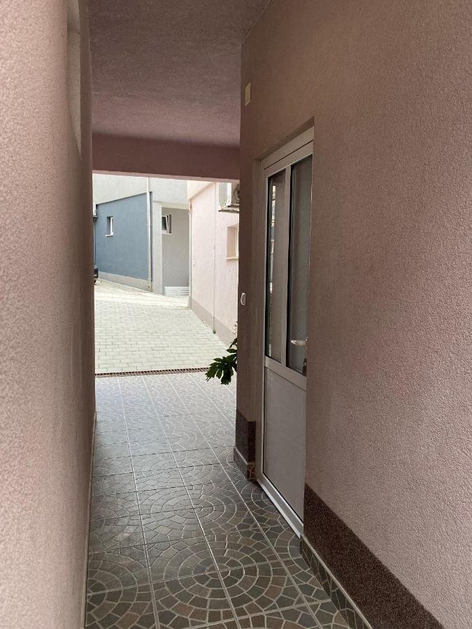 Apartments Dragan Baska Voda Exterior photo