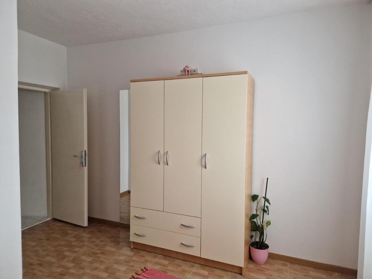 Apartments Dragan Baska Voda Exterior photo