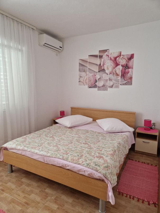 Apartments Dragan Baska Voda Exterior photo
